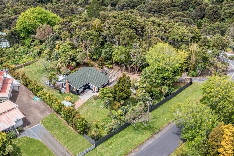 Photo of property in 1 Puketaha Road, Swanson, Auckland, 0816