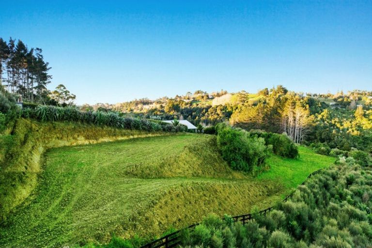Photo of property in 189 Point View Drive, East Tamaki Heights, Auckland, 2016