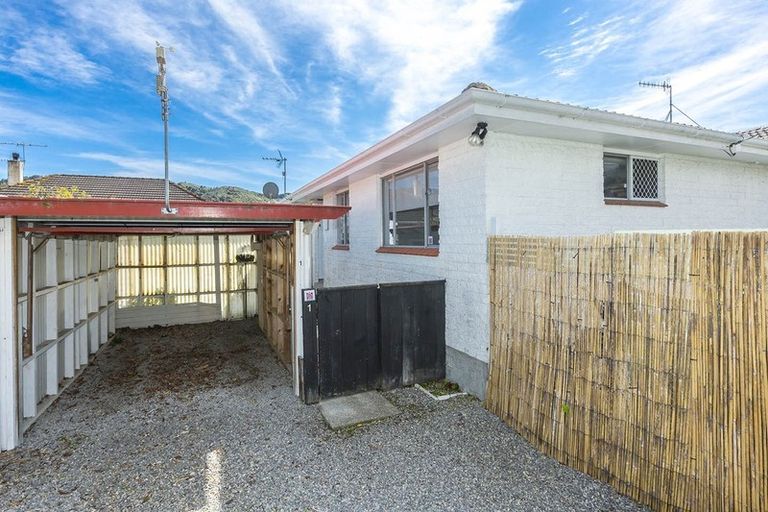 Photo of property in 1/24 Merton Street, Trentham, Upper Hutt, 5018