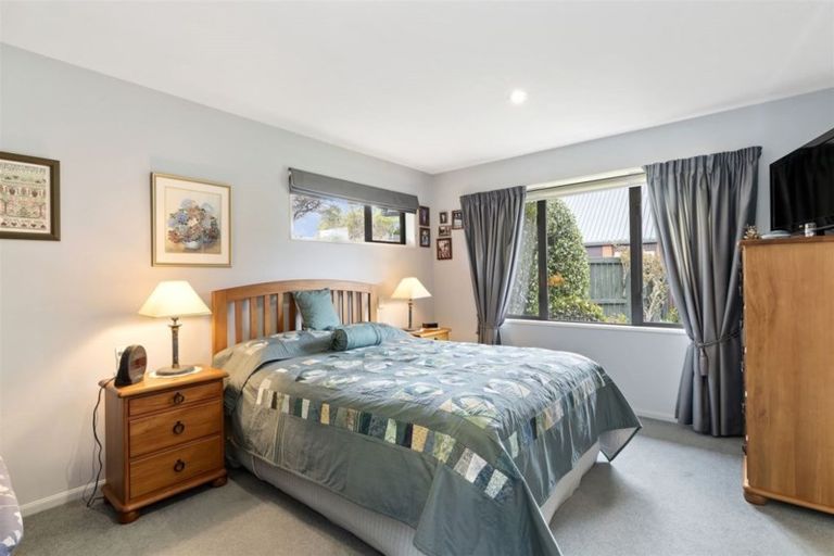 Photo of property in 3 Pasadena Place, Harewood, Christchurch, 8051