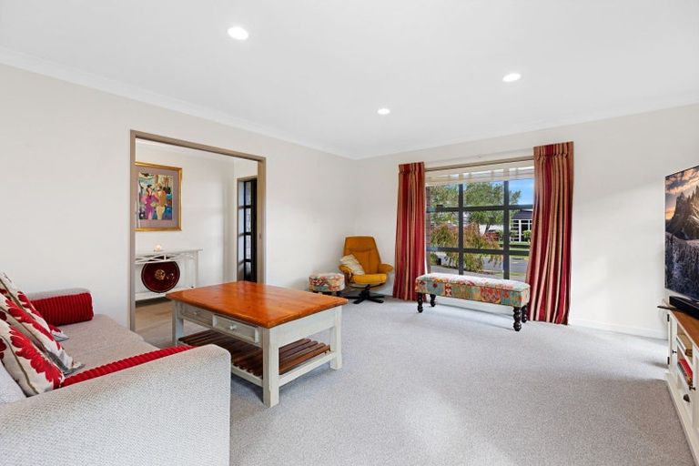 Photo of property in 7 Gibson Place, Papamoa Beach, Papamoa, 3118