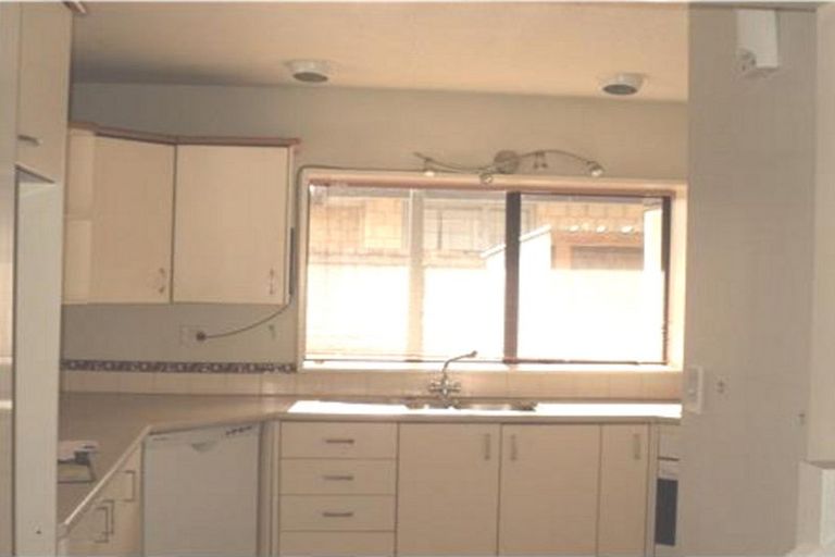 Photo of property in 8 Brixton Street, Islington, Christchurch, 8042