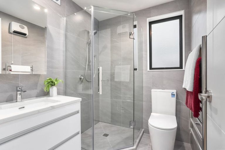 Photo of property in Tauhara Ridge Drive, Richmond Heights, Taupo, 3330