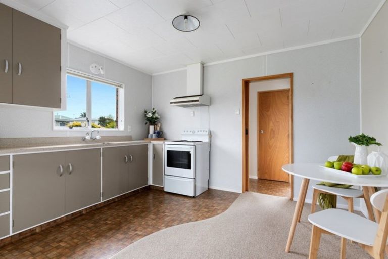 Photo of property in 1 Maber Place, Morrinsville, 3300