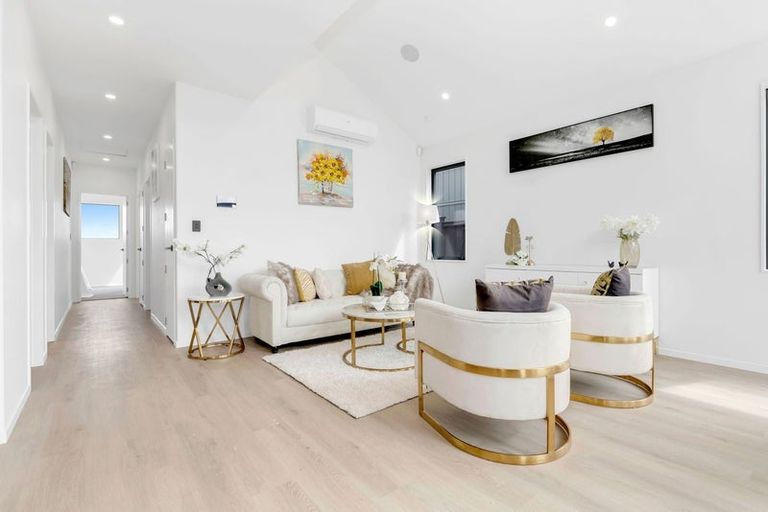 Photo of property in 15 Aituaa Road, Pukekohe, 2120