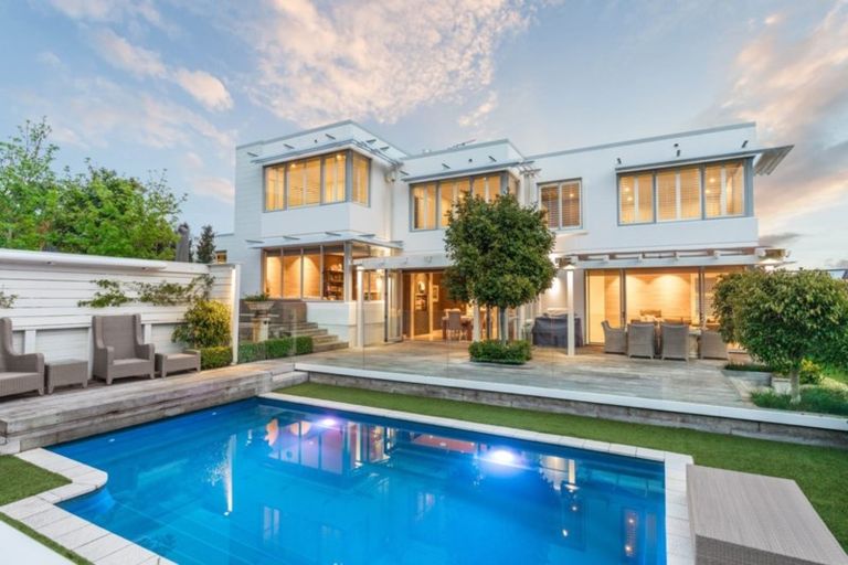 Photo of property in 7 Imperial Place, Flat Bush, Auckland, 2019