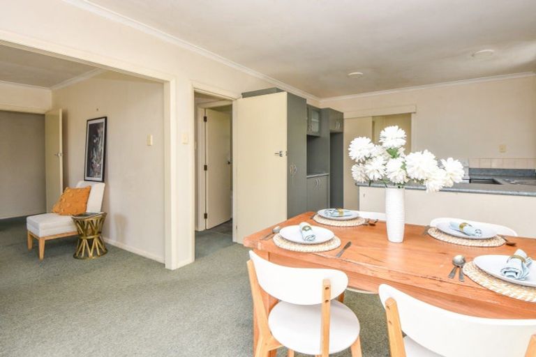 Photo of property in 22 Moreton Road, Carterton, 5713