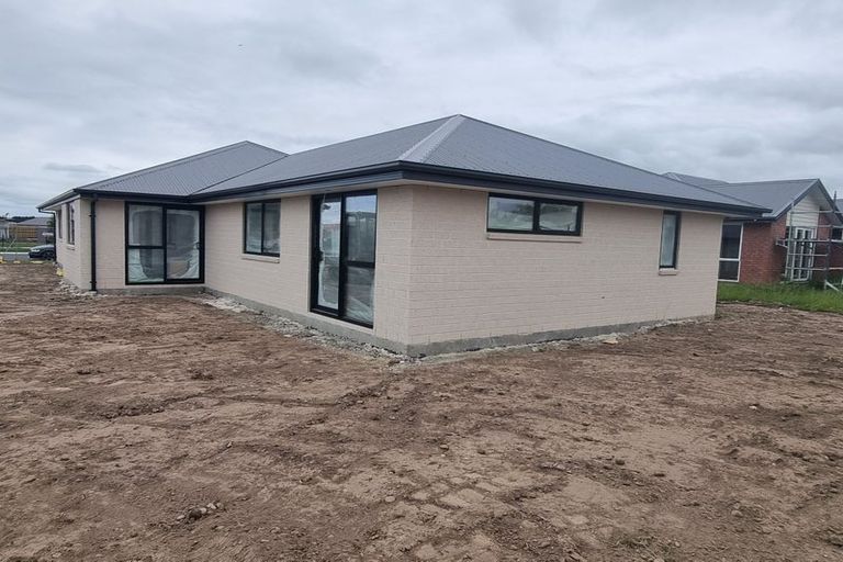 Photo of property in 93 Northmoor Boulevard, Rolleston, 7615