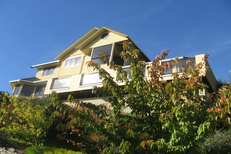 Photo of property in 36 The Crowsnest, Whitby, Porirua, 5024