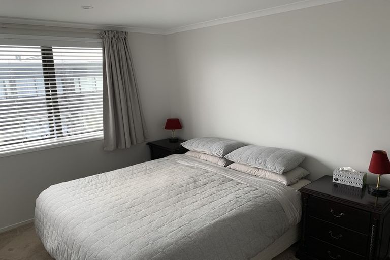 Photo of property in 11 Piko Lane, Hobsonville, Auckland, 0616