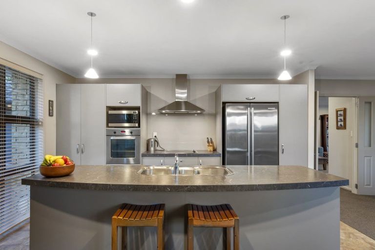 Photo of property in 1 Kakapo Place, Pyes Pa, Tauranga, 3112