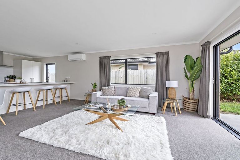 Photo of property in 21 Flint Road, Rolleston, 7614