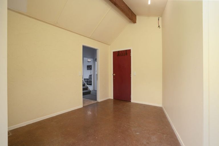 Photo of property in 1 Atwood Grove, Churton Park, Wellington, 6037