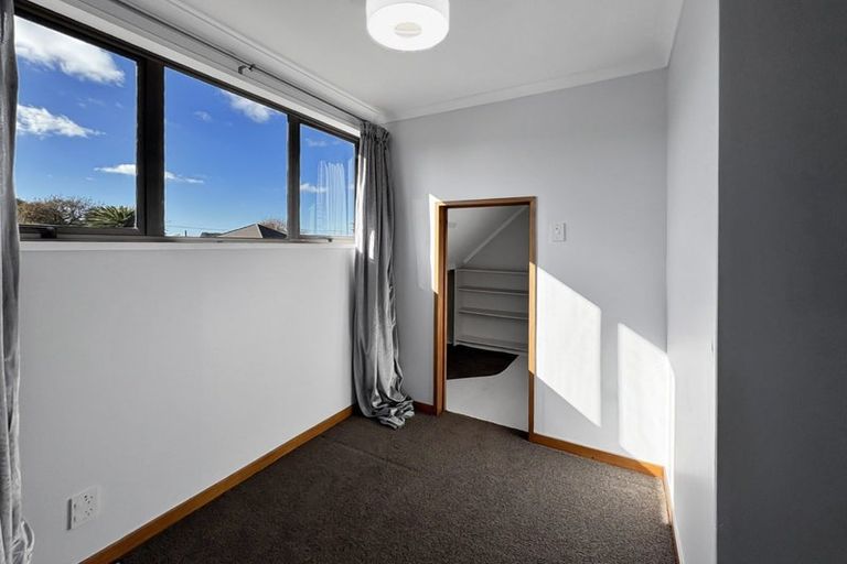 Photo of property in 1 Iwiroa Terrace, Durie Hill, Whanganui, 4500