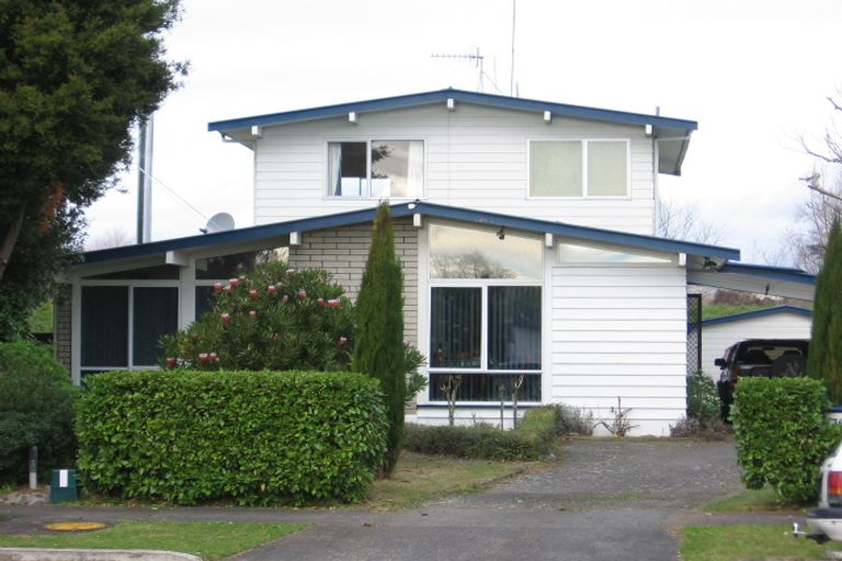 Photo of property in 38 Heatley Avenue, Hokowhitu, Palmerston North, 4410