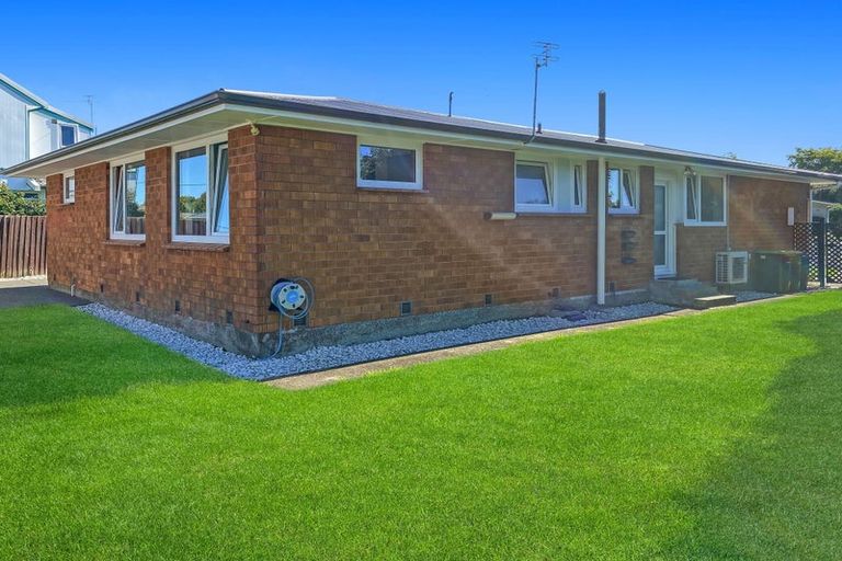 Photo of property in 8 Pelorus Place, Harewood, Christchurch, 8051