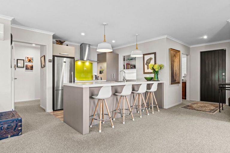 Photo of property in 7 Hewson Lane, Greytown, 5712