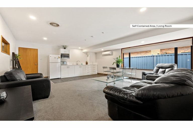 Photo of property in 37 Englefield Road, Belfast, Christchurch, 8051