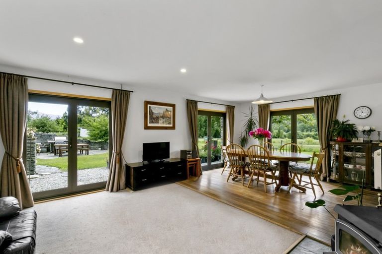 Photo of property in 351 Morven Ferry Road, Arrow Junction, 9371