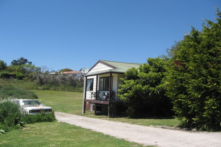 Photo of property in 16 Te Awhe Road, Maketu, 3189