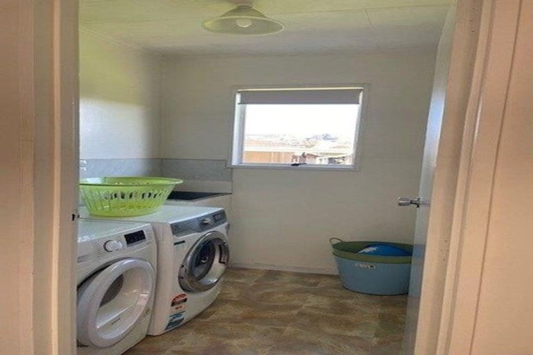 Photo of property in 15a Murphy Road, Taradale, Napier, 4112