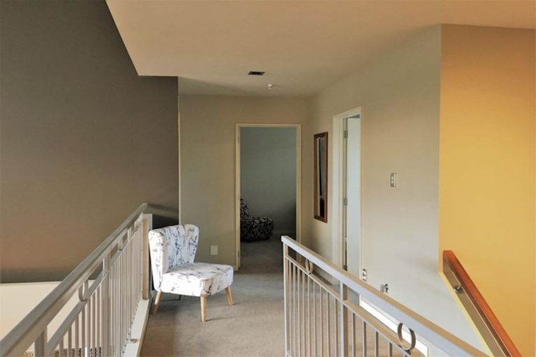 Photo of property in 23 Kittiwake Drive, Schnapper Rock, Auckland, 0632