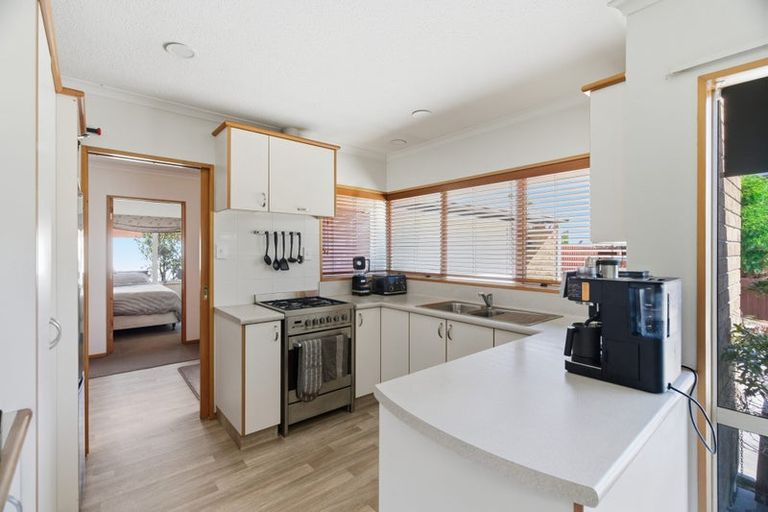 Photo of property in 47 Blue Gum Place, New Brighton, Christchurch, 8083