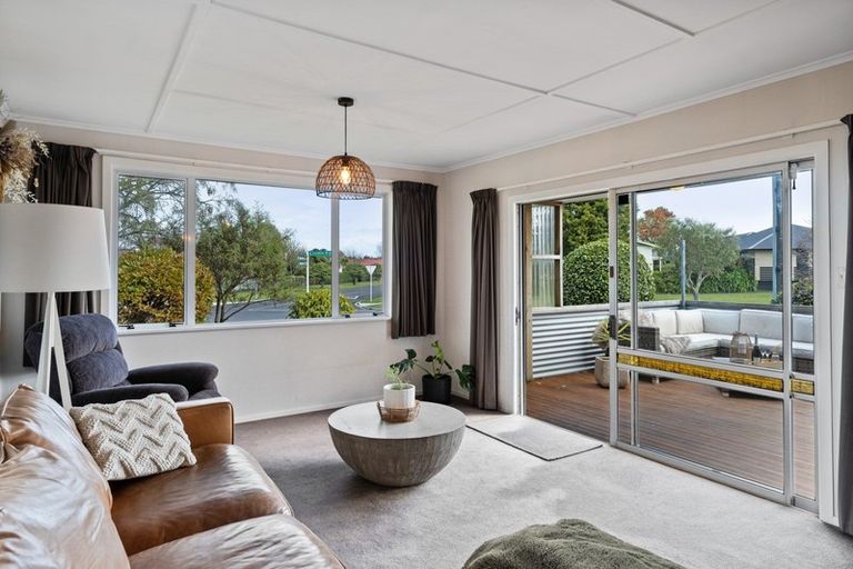 Photo of property in 22 Cordelia Street, Stratford, 4332