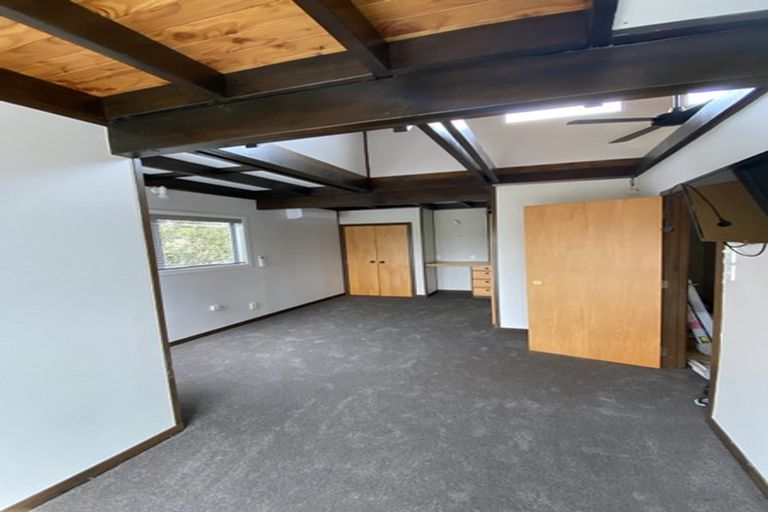 Photo of property in 36 Oruamo Place, Beach Haven, Auckland, 0626