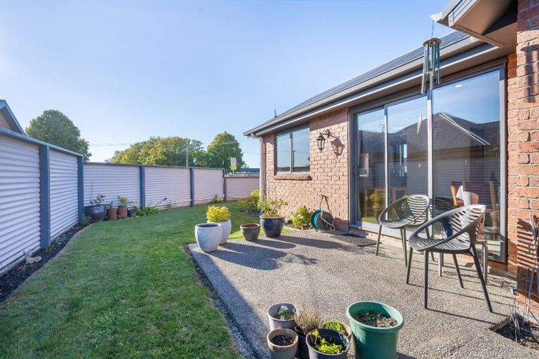 Photo of property in 12 Essex Street, Winton, 9720