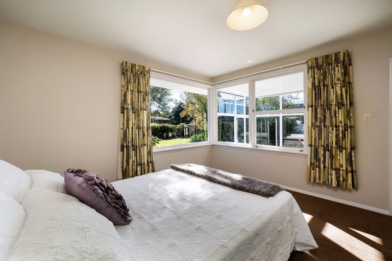 Photo of property in 2/303 Hoon Hay Road, Hoon Hay, Christchurch, 8025