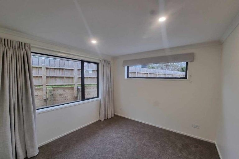 Photo of property in 24 Wautaiti Drive, Riverhead, 0820