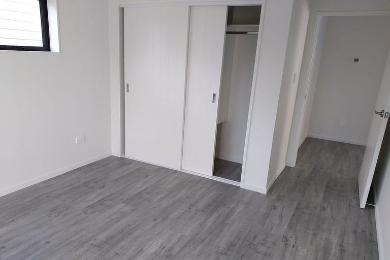 Photo of property in 35d Laurie Avenue, Papakura, 2110