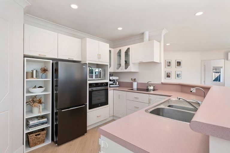 Photo of property in 179 Victoria Street, Cambridge, 3434