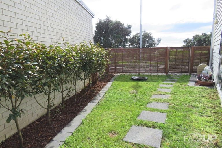 Photo of property in 12 Toheroa Street, Hobsonville, Auckland, 0616