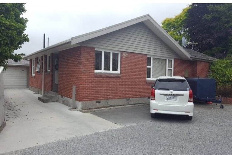 Photo of property in 205a Matsons Avenue, Papanui, Christchurch, 8053