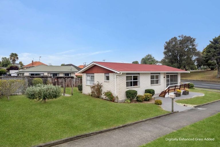 Photo of property in 245 Brady Street, Te Awamutu, 3800
