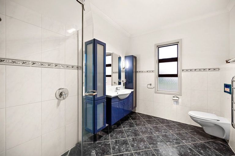 Photo of property in 21 Stonebridge Road, Temple View, Hamilton, 3289