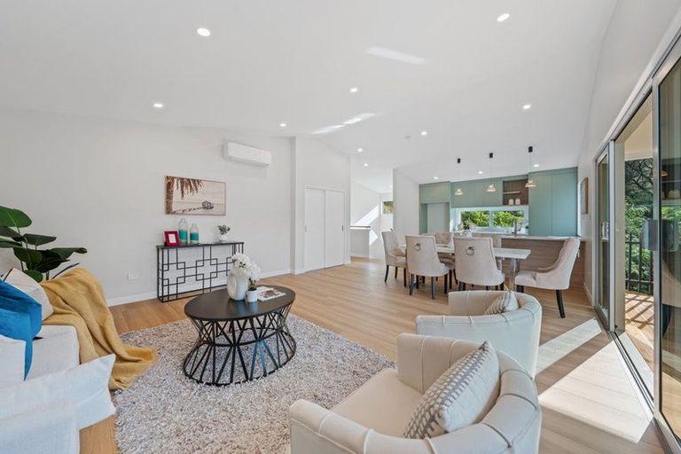 Photo of property in 41c Chamberlain Road, Massey, Auckland, 0614