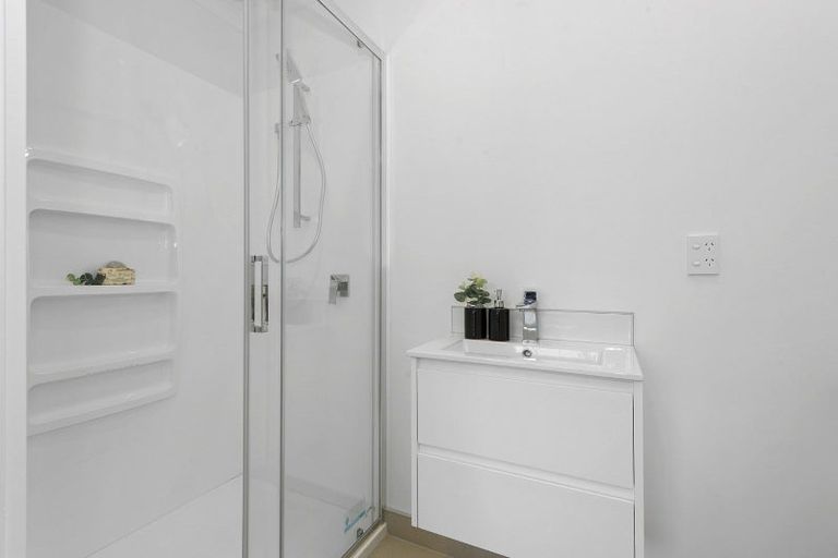 Photo of property in 18u2 Pickering Crescent, Chedworth, Hamilton, 3210