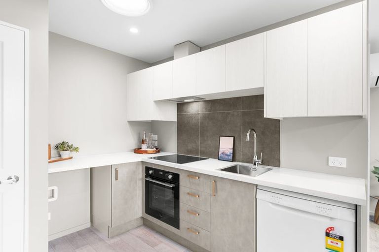 Photo of property in 32b Thomas Street, Linwood, Christchurch, 8062