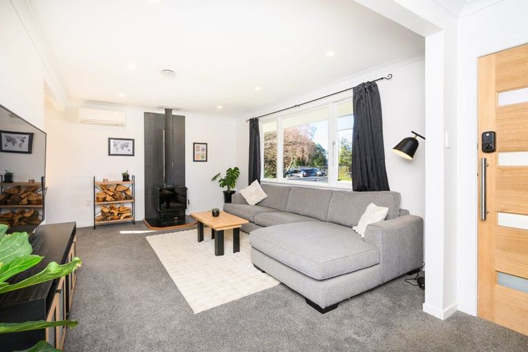 Photo of property in 33 Benmore Avenue, Cloverlea, Palmerston North, 4412