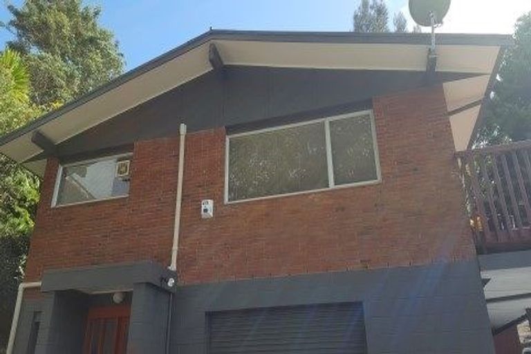 Photo of property in 94 Ayton Drive, Totara Vale, Auckland, 0629