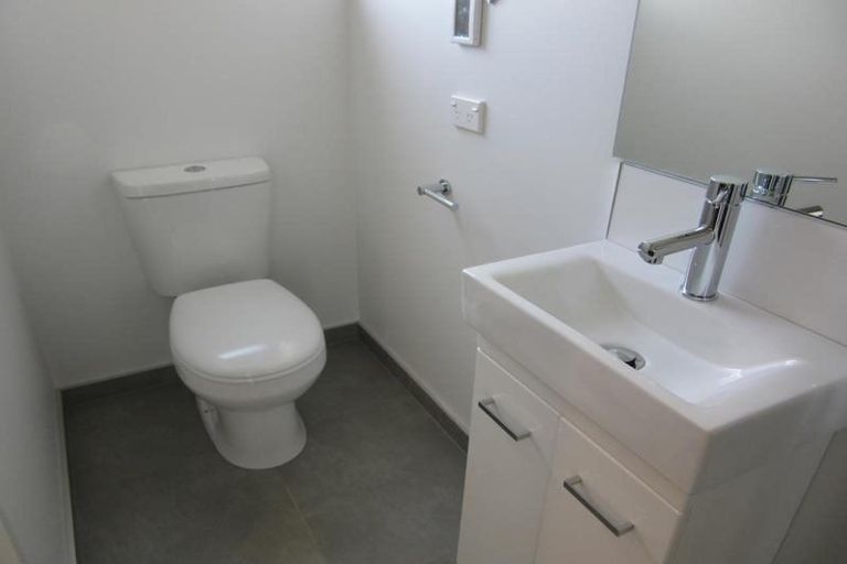 Photo of property in 2/259 Kilmore Street, Christchurch Central, Christchurch, 8011