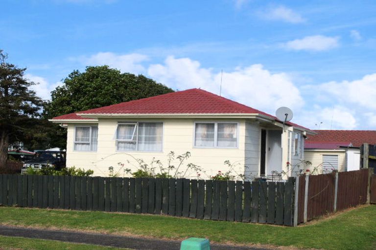 Photo of property in 2 Curlew Place, Favona, Auckland, 2024