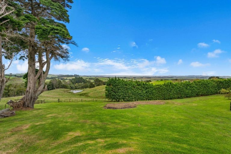 Photo of property in 152 Arapohue Road, Turiwiri, Dargaville, 0374