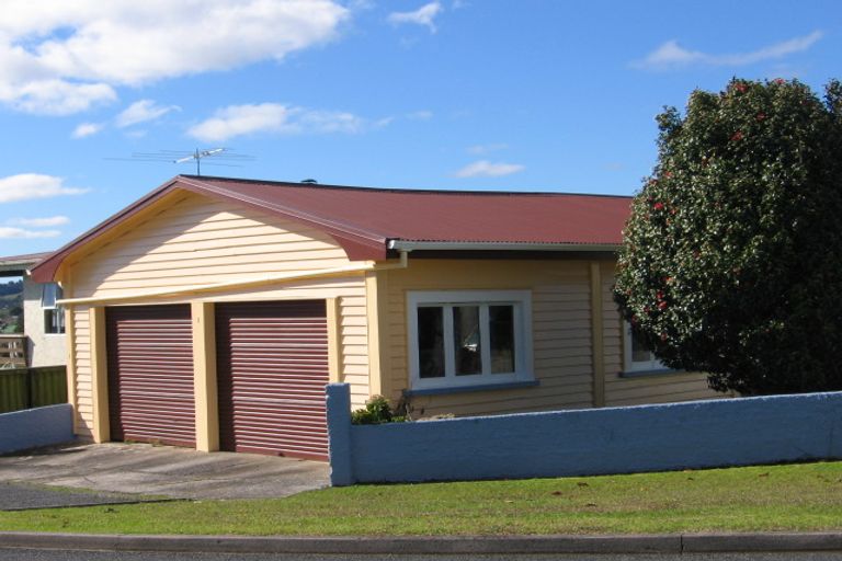 Photo of property in 19 Johnston Road, Kawakawa, 0210
