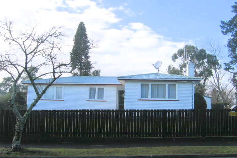 Photo of property in 44 Urlich Avenue, Melville, Hamilton, 3206