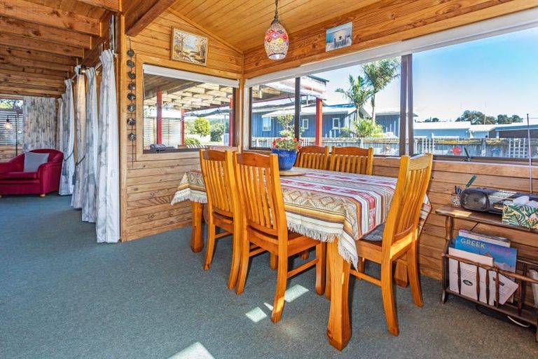 Photo of property in 124b Lincoln Road, Whangamata, 3620