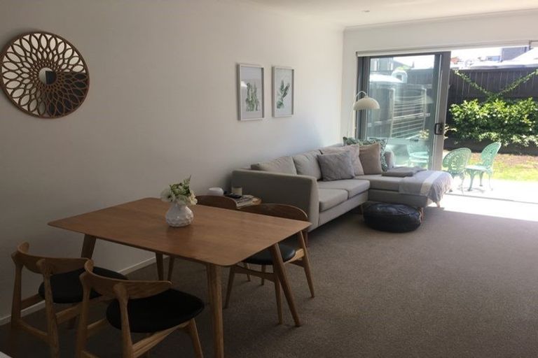 Photo of property in 18 Shelduck Way, Hobsonville, Auckland, 0616
